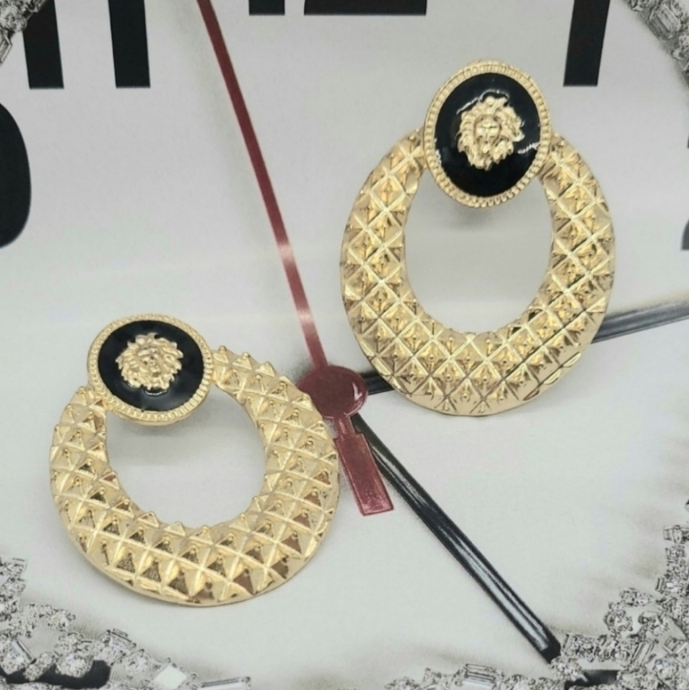 Baroque Lion Doorknocker Textured Gold Hoop Earrings